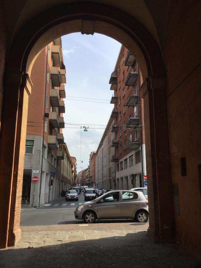 Stayinbologna 3 Bagian luar foto